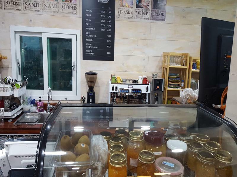 Wind Jeju Cafe & Pension Seogwipo Ngoại thất bức ảnh