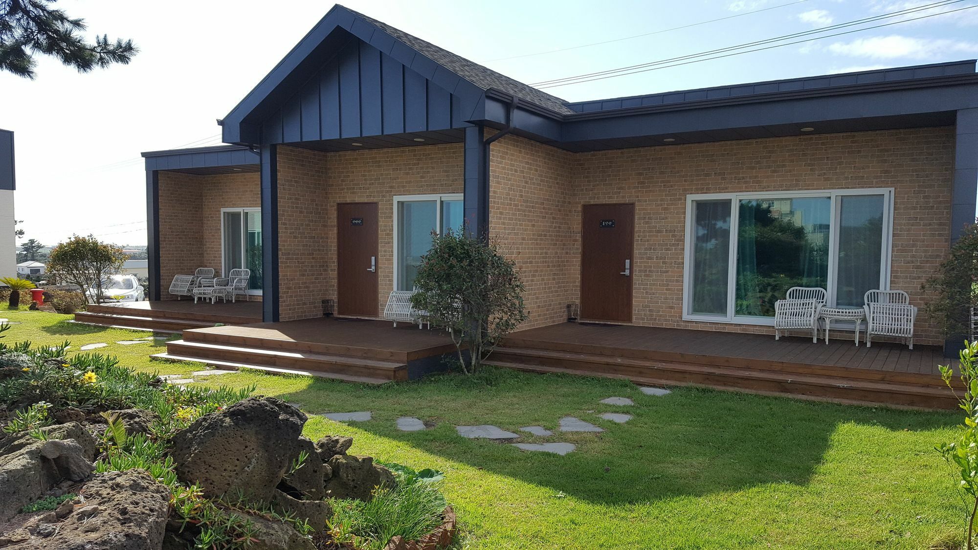 Wind Jeju Cafe & Pension Seogwipo Ngoại thất bức ảnh